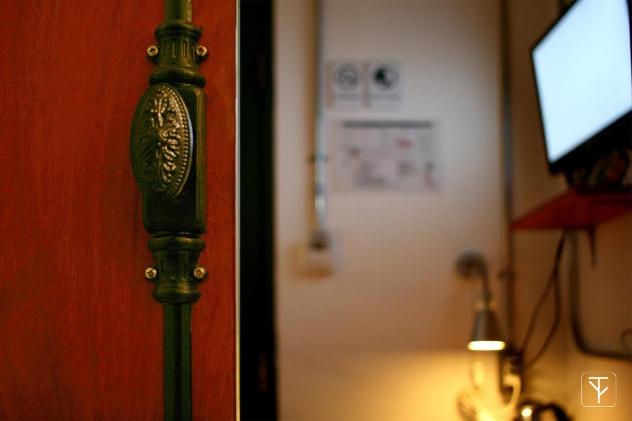 T-Boutique Hostel - Hua Lamphong Bangkok Zewnętrze zdjęcie